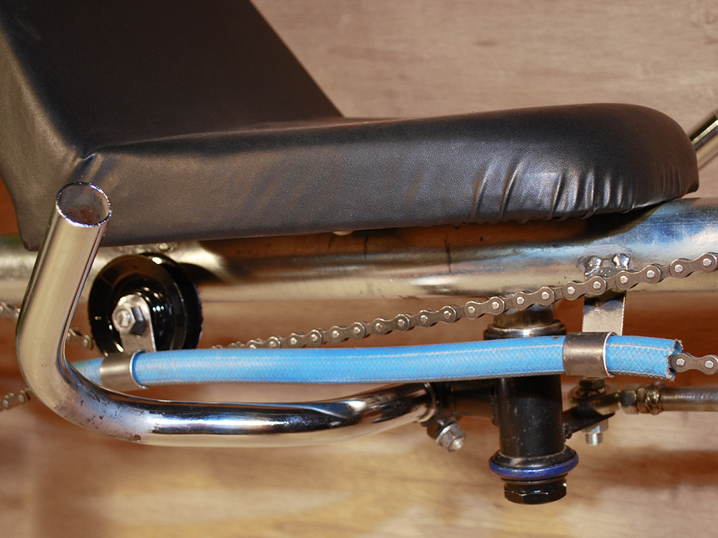 Voyageur LWB Recumbent - chain guide tube